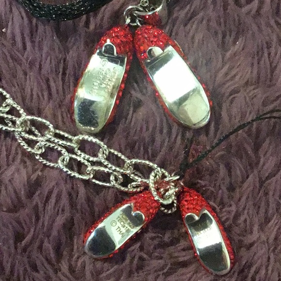 NWT Wizard of Oz 75th Anniversary Edition Necklace & Bracelet Set - Picture 8 of 16
